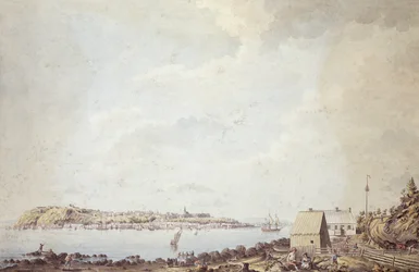 En udsigt fra byen Quebec, Canadas hovedstad, taget fra færgehuset på den modsatte side af floden, 3. oktober 1784 (pen & blæk og akvarel på papir)