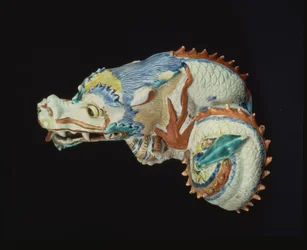 Kakiemon-model af en drage, 1600-tallet (keramik)