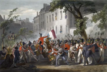 5. linje fraterniserer med folket, boulevard des Italians, den 29. juli