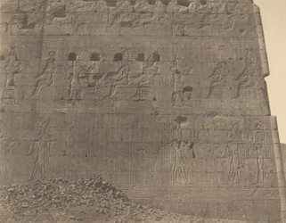 Edfu-skulpturer og inskriptioner på orientalsk ansigt