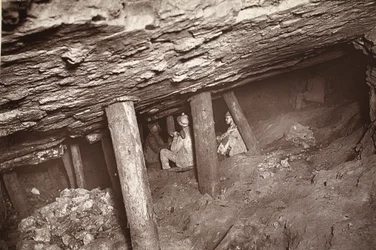 The 66, Blue Hills mine, illustration fra 