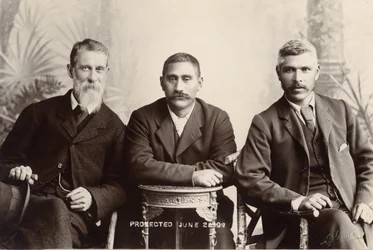 William Australia Graham, Kong Mahuta Tawhaio og Tahuna Heirangi, juni 1898 (sølvgelatineprint)