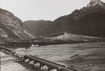 Album "Min verdenskrig - minder om den sydvestlige front i Kärnten, Italien, Trentino-Alto Adige) 31/03/1915-12/11/ 1918 - Josef Zohle