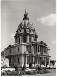 Facaden af St. Louis-kirken, Dome des Invalides, 1679-1706