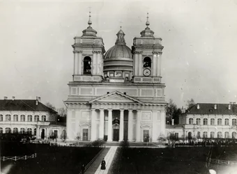Treenighedskatedralen i Saint Alexander Nevsky Lavra i Sankt Petersborg, 1910