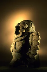 Artefakt, Cancuen, Guatemala, Arthur Demarest, Tomas Barrientos, Maya, palads, Classi..., 2004 (foto)