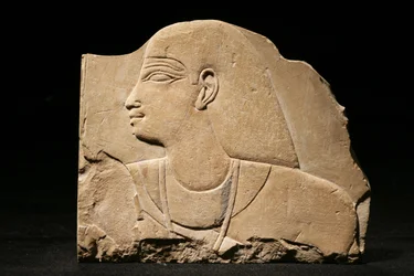 Mentu-em-hat, slutningen af det 25. dynasti-begyndelsen af det 26. dynasti, ca. 660-650 f.Kr. (kalksten)