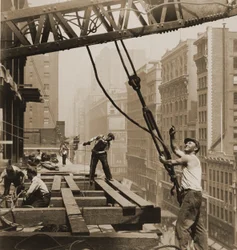 Bygningsarbejdere ved Empire State Building, ca. 1930