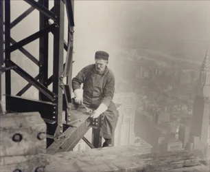 Empire State Building under opførelse, 1930