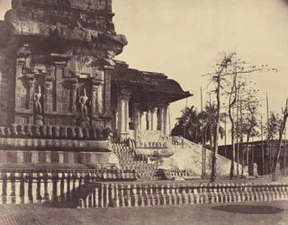 Tanjore: Den store pagode, indgangen ser udad, marts-april 1858 (foto)