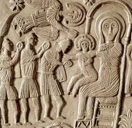 Middelalderens arkæologi (middelalderen). Barbarisk kunst i Lombardiet: tilbedelse af magi, lavrelief af hertug Rachis alter. Skulptur, Lombard kunst, 737-744. Cividale del Friuli, Chretien Museum, katedralens skat