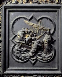 Jesus går på vandet og redder Peter, ottende panel af norddørene til dåbskapellet i San Giovanni, 1403-24 (bronze)