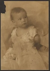 [Baby med tyl]