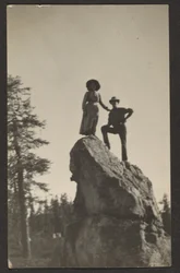 [Tal på Rocky Peak]