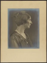 Margaret Few - Billedhugger