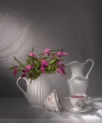 Elegante blomster til te-tid