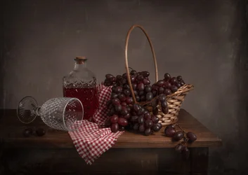 Vintage-druer og vin