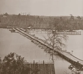 Føderal pontonbro over Appomattox (s/h foto)