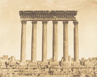 Søjlegang af Solens Tempel, ved Baâlbek Heliopolis, 15. september 1850.
