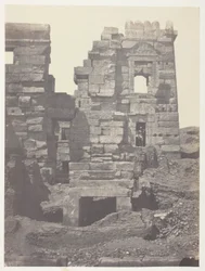 Medinet-Habou, den nordlige facade af Gynécée de Ramsès-Méiamoun; Theben