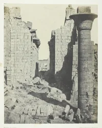 Karnak Palace, Bubastitternes domstol og hovedindgangen til Hypostyle Hall, Theben, 184951.