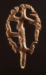 Excentrisk flint placeret i en dedikation ned ad den hieroglyfiske trappe, Copan, senklassisk periode (600-900) (flint)