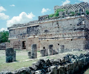 Før colombiansk civilisation: udsigt over stedet for Chichen Itza i Yucatan-regionen. Maya-civilisation, klassisk periode og Maya-renæssance, 750-1200 e.Kr. Mexico