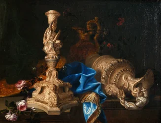 Stilleben med Labours of Hercules lysestage og to æger