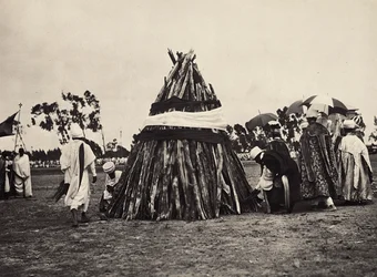 Opbygning af et imperium i den fascistiske tidsalder: damerà, 09/05/1936 (s/h foto)