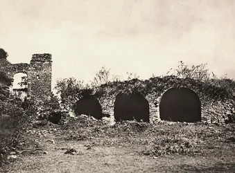 Opbygning af et imperium i den fascistiske tidsalder: løvernes grøft i kong Fasiladas slot i Gondar, Etiopien, 09/05/1936 (s/h foto)