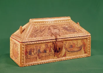 Kisten, som tidligere menes at have indeholdt det hellige ligklæde fra Besancon, 1200-tallet (træ malet med tempera på en forgyldt bund)