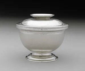 sukkerskål, ca. 1745-1775 (sølv)