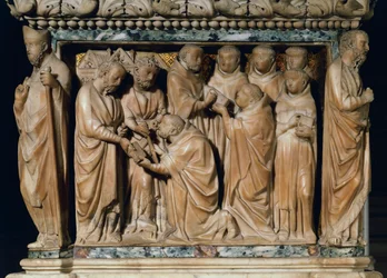 Apostlene Peter og Paulus viser sig for Saint Dominic, dekorativt relief fra Arca di San Domenico, af Nicola Pisano og hans værksted, marmor, San Domenicos kapel, San Domenico-basilikaen, Bologna, Emilia-Romagna, Italien