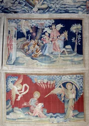 Ophængning af åbenbaring (1373-1383), n. 24: den femte trompet: en nøgle slipper græshopperne. Nedenfor, n. 27, viser englen i bogen sig for Johannes, som transskriberer det guddommelige budskab til lyden af de syv tonere. Tapestry af Nicolas Bataille (133