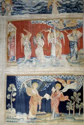 Ophængning af åbenbaring (1373-1383), n. 25: den sjette basun, Eufrats engle. Nedenfor, n. 28, overdrager englen bogen til Sankt Johannes, som spiser den. Tapestry af Nicolas Bataille (1330-1405)