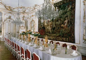 01119 Den statslige bankettsal designet af Nikolaus Pacassi (1716-90) (foto)