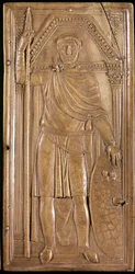 Stilicon i våben, general, patrice og konsul i det vestromerske imperium. Højre panel af stilichos dybtik (skulptur på elfenben, ca. 395)