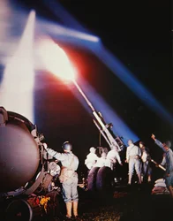 Amerikanske antiluftfartøjsartilleri- og søgelysenheder stationeret i Storbritannien under Anden Verdenskrig (foto)