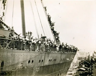 Mauretania i Sydney, maj 1940