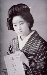 Japansk pige, ca. 1910 (s/h-billede)