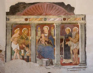 Saint Pietro og Paolo kirken, Valvasone, Friuli, Italien (fresco)