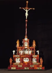 Bærbart alter, værksted af Michael Redlin, Gdansk (træ, rav og elfenben)