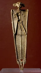 Før colombiansk kunst, Muisca civilisation: statuette af kvinde (Tango) i guld. 15.-17. århundrede. Bogota, Museo de Oro, Colombia