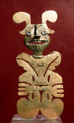 Præcolumbiansk kunst, Quimbaya civilisation (Colombia): antropomorf statuette i guld. 400-1400 e.Kr. Bogota, Guldmuseum, Colombia