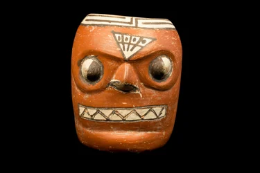 Keramisk cephalomorf / Wari (eller Huari) kultur (terrakotta)