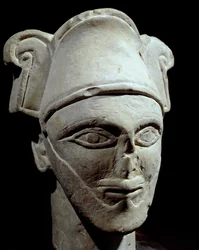 Forhistorie: chef for kokken semite i sten. egyptiske og beduinske påvirkninger. Jernalderen. Amman. Nationalmuseet, Jordan