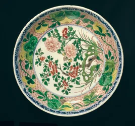 Fad med famille verte dekoration, Kangxi Periode, 1662-1722 (keramik)