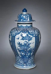 Vase med betræk, 1662-1722