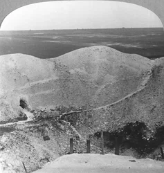 Minekrater ved La Boisselle, Somme, Frankrig, Første Verdenskrig, c1916-c1918