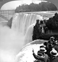 Niagara Falls fra Goat Island, New York, USA.